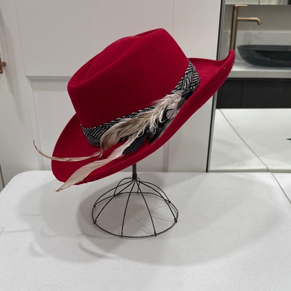 Red Feathered Women's Hat